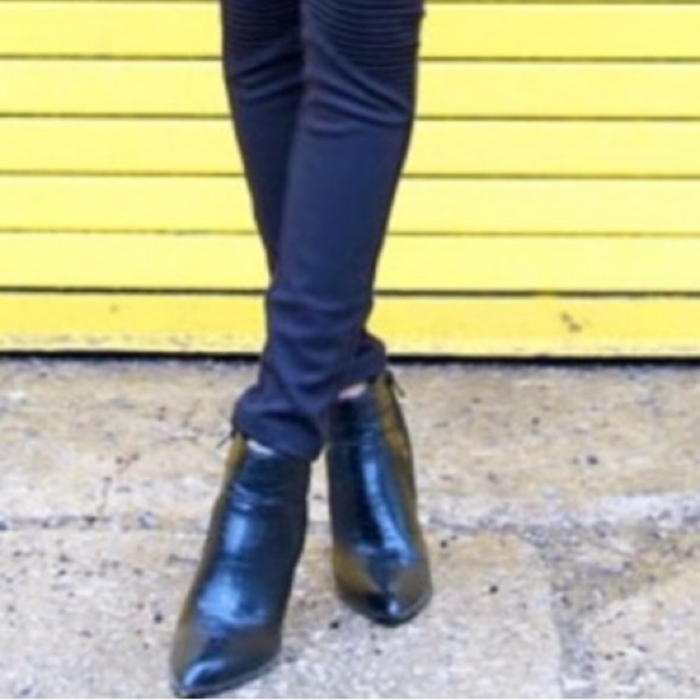 BAR III Black Faux Snake Pointed Toe Ankle Boots
